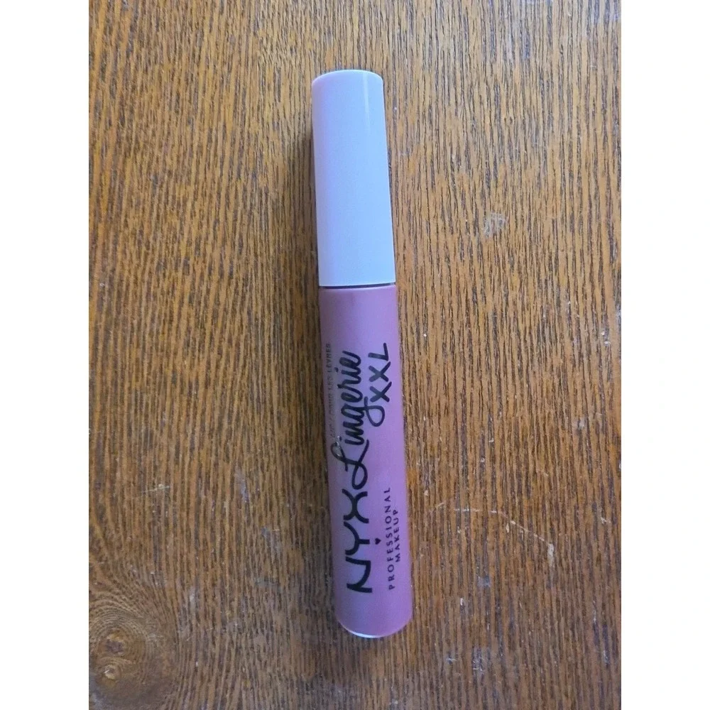 NYX Lip Lingerie XXL Long-Lasting Matte Liquid‎ Lipstick Bust-ed - New